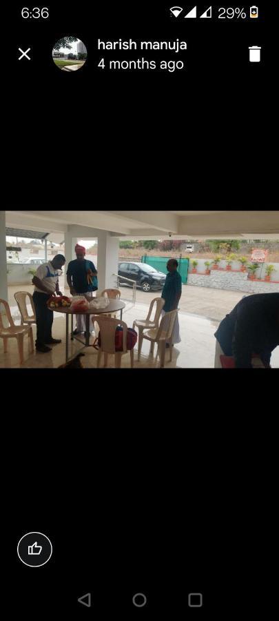 Pune Airport Eon Barclays Kharadi Luxe15 Suites Work Desks Buitenkant foto